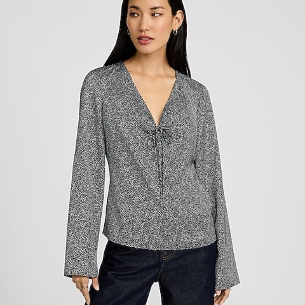 Long Sleeve V-Neck Tie Blouse - Black/White